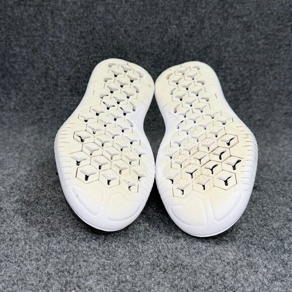 Nike Free Run Flyknit 2018 Running Shoes Women's Size 8 Black White Athletic - Picture 11 of 12